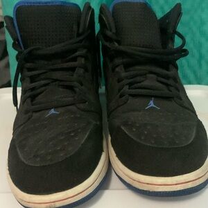 Air Jordan’s size 11